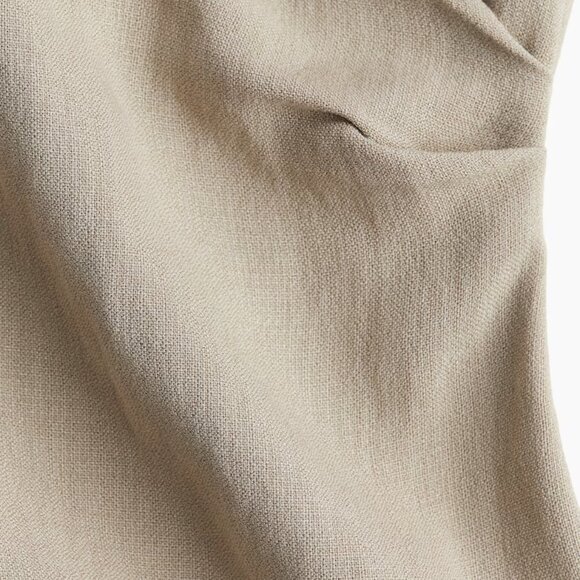 H&M Tapered-waist Dress in Beige - Picture 6 of 6
